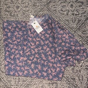 Men’s Pink and Blue Graphic T-Shirt